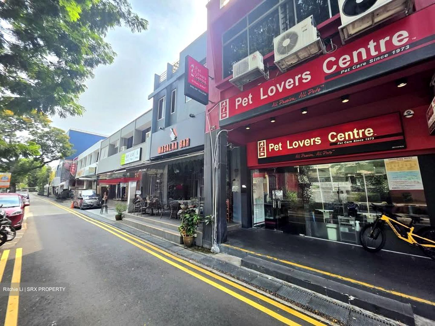 Siglap Centre (D15), Shop House #604220701